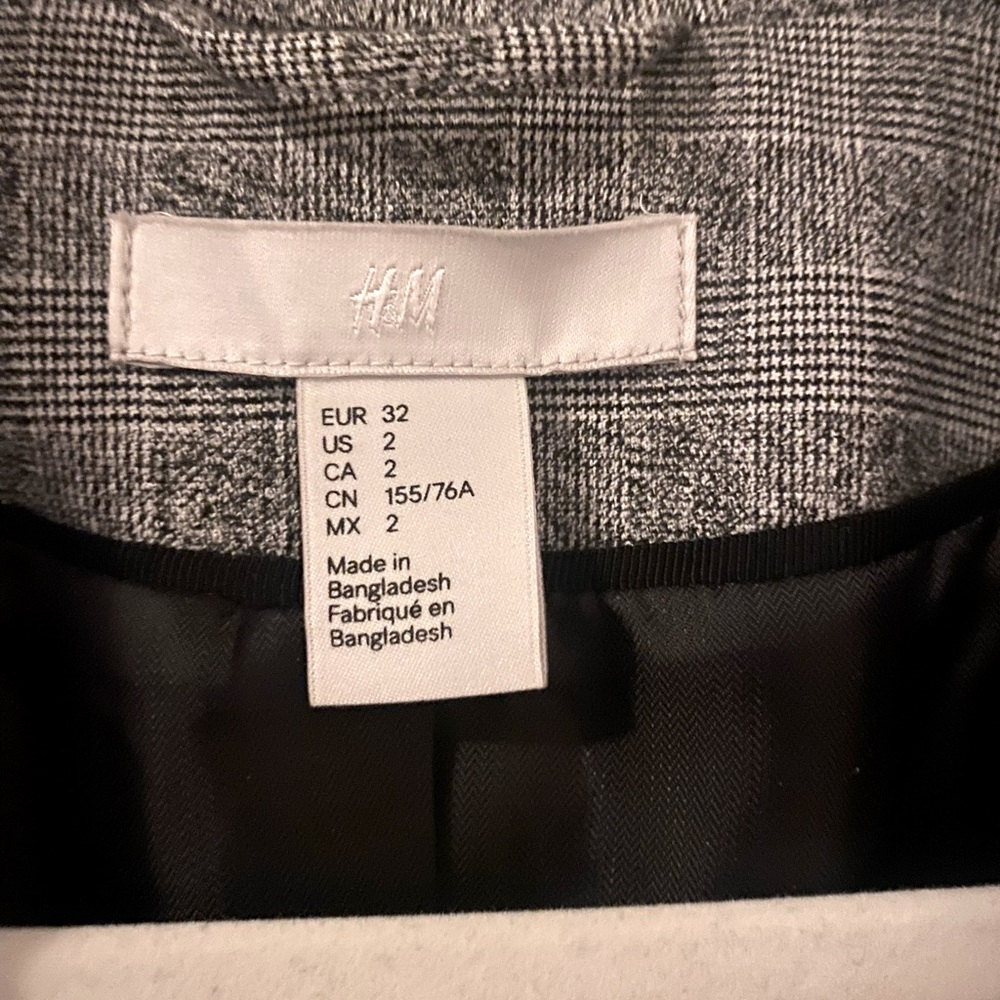 H&M plaid Blazer - Picture 3 of 3